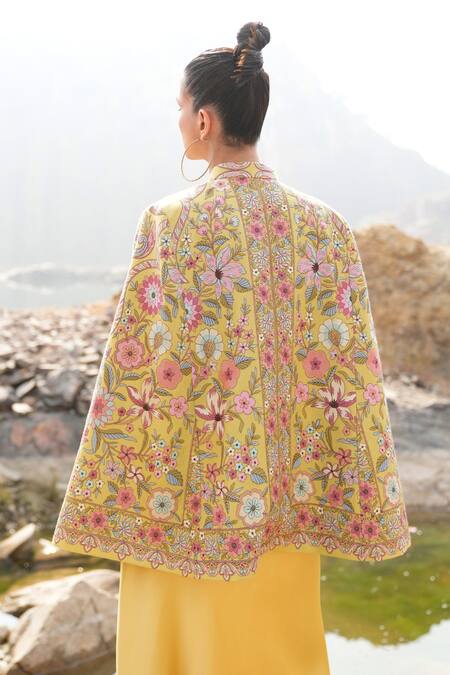 Neiza By Neeti Seth Cashmere Wool Hand Embroidered Cape 