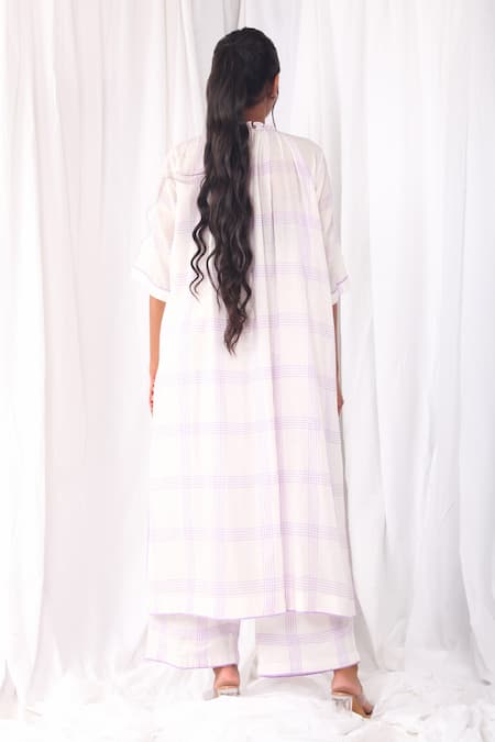 Shop Khat White Handloom , Round Neck Pastel Checkered Pattern Kurta Pant Set at Aza Fashions Shop_Khat_White Handloom , Round Neck Pastel Checkered Pattern Kurta Pant Set _at_Aza_Fashions