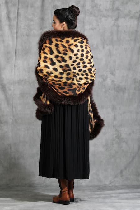 Shop Dusala Brown Handwoven Cashmere Fine Wool Animal Print Stole at Aza Fashions Shop_Dusala_Brown Handwoven Cashmere Fine Wool Animal Print Stole _at_Aza_Fashions