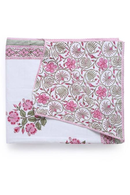 Shop Amoliconcepts White Eco Friendly Cotton Hand Block Print Reversible Double Dohar at Aza Fashions Shop_Amoliconcepts_White Eco Friendly Cotton Hand Block Print Reversible Double Dohar_at_Aza_Fashions