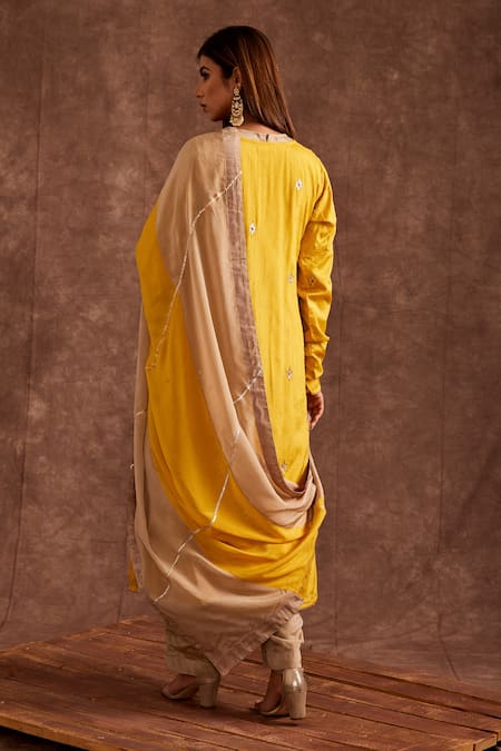 Yellow silk anarkali suit with contrast dupatta - G3-WSS40714 | G3nxt.com