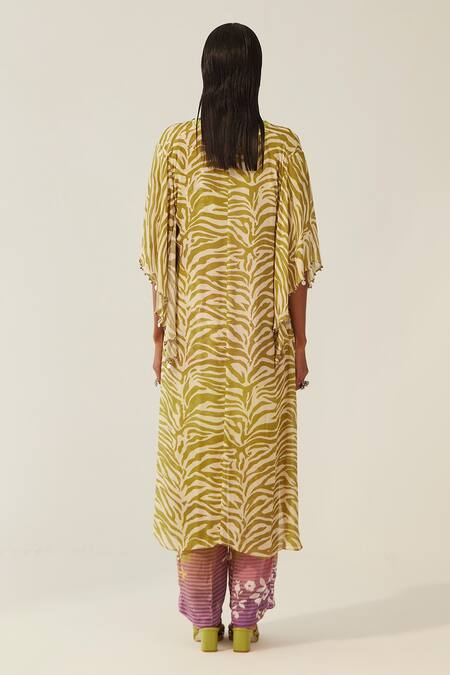 Shop Amka Green Crepe, Chiffon Embroidery V-neck Nikafika Leopard Print Cape Tunic Set at Aza Fashions Shop_Amka_Green Crepe, Chiffon Embroidery V-neck Nikafika Leopard Print Cape Tunic Set_at_Aza_Fashions