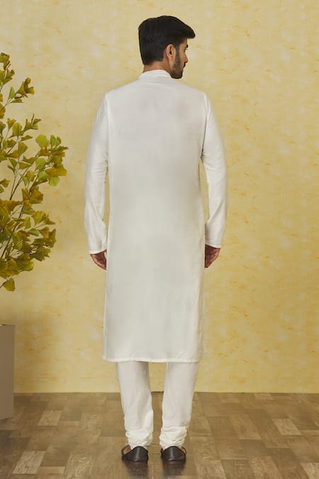 Shop Priyanka Haralalka Off White Silk, Kota Doria Embroidery Kantha Stitch Thread Kurta Set at Aza Fashions Shop_Priyanka Haralalka_Off White Silk, Kota Doria Embroidery Kantha Stitch Thread Kurta Set _at_Aza_Fashions