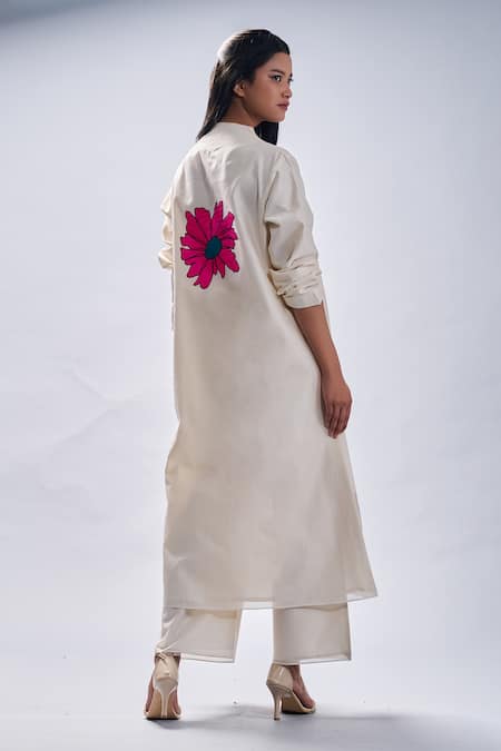 Shop Taika By Poonam Bhagat Ivory Chanderi Embroidered Floral Notched Patterned A-line Tunic Set at Aza Fashions Shop_Taika By Poonam Bhagat_Ivory Chanderi Embroidered Floral Notched Patterned A-line Tunic Set _at_Aza_Fashions