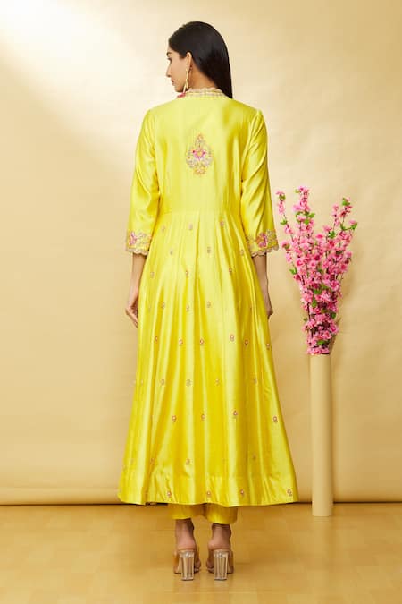 Surbhi Shah Sequin And Threadwork Angrakha Kurta Set 