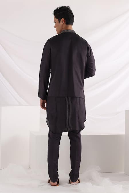 Shop Smriti By Anju Agarwal Black Linen, Satin Embroidery Bundi at Aza Fashions Shop_Smriti By Anju Agarwal_Black Linen, Satin Embroidery Bundi _at_Aza_Fashions