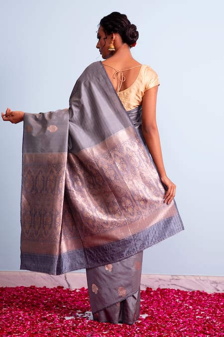 Mint N Oranges Handwoven Saree 