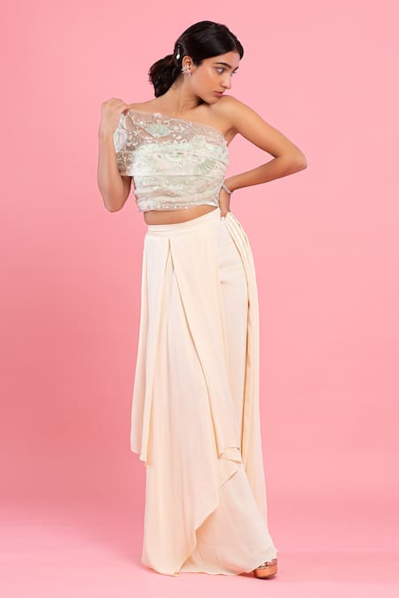 Shop PIRI INDIA Green Organza, Chanderi, Georgette Beads, Hand Embroidered Top And Pant Set at Aza Fashions Shop_PIRI INDIA_Green Organza, Chanderi, Georgette Beads, Hand Embroidered Top And Pant Set _at_Aza_Fashions