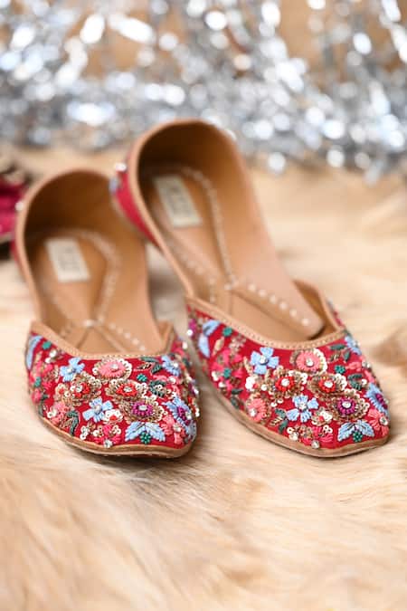 Shop_Jutti Express_Maroon Gulbagh Sequin Embroidered Juttis _at_Aza_Fashions