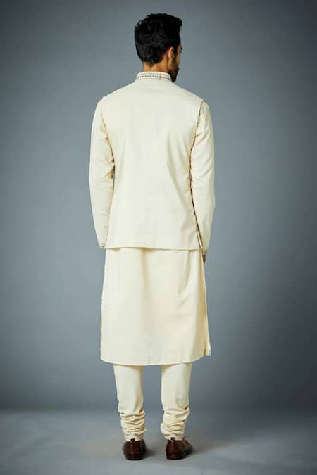 Gargee Designers Floral Embroidered Bundi & Kurta Set 
