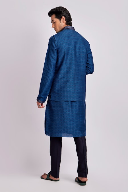 Shop Bubber Couture Blue Silk Embroidery Diametric Print Bundi at Aza Fashions Shop_Bubber Couture_Blue Silk Embroidery Diametric Print Bundi _at_Aza_Fashions