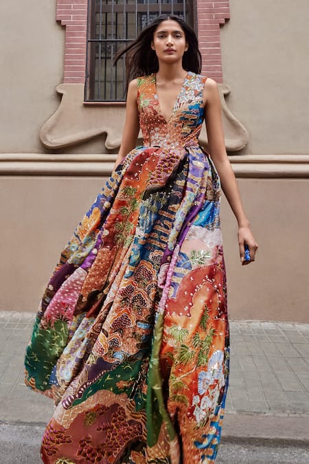 Shop_Aisha Rao_Orange Tissue, Organza Embroidery Plunge Neck Trencadis Pattern Pleated Gown  _at_Aza_Fashions