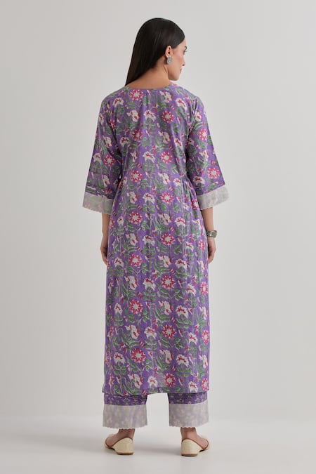 Shop Priya Chaudhary Purple Cotton Embroidery Split V-neck Floral Print Kurta Pant Set at Aza Fashions Shop_Priya Chaudhary_Purple Cotton Embroidery Split V-neck Floral Print Kurta Pant Set _at_Aza_Fashions