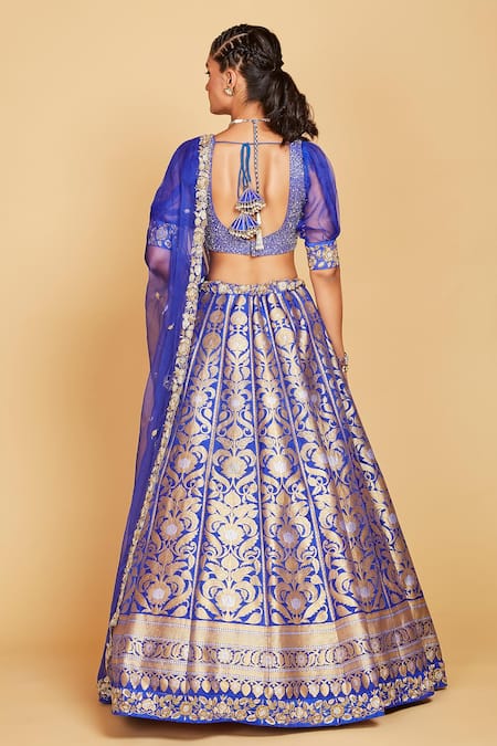 Amrin Khan Flower Embellished Blouse And Lehenga Set 
