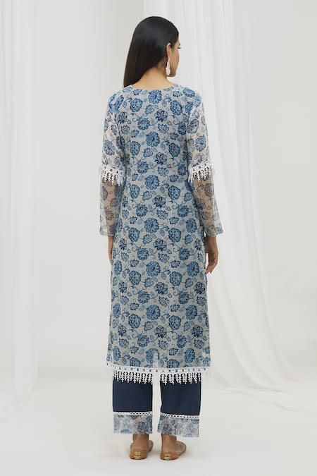 Shop Yuvraani Jaipur Blue Chanderi, Cotton Embroidery, Lace, Tassels V-neck Floral Pattern Kurta Set at Aza Fashions Shop_Yuvraani Jaipur_Blue Chanderi, Cotton Embroidery, Lace, Tassels V-neck Floral Pattern Kurta Set _at_Aza_Fashions