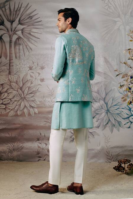 Philocaly Silk Embroidered Bundi with Forest Motifs 