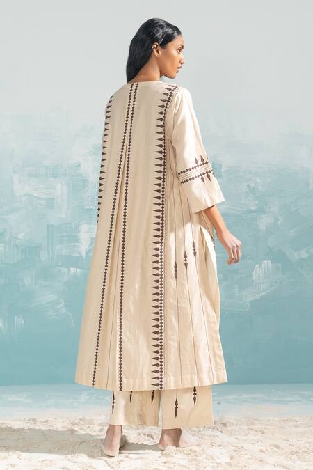 Shop_Ikai by Ragini Ahuja_Beige 100% Cotton Applique Nile Straight Pant  _at_Aza_Fashions