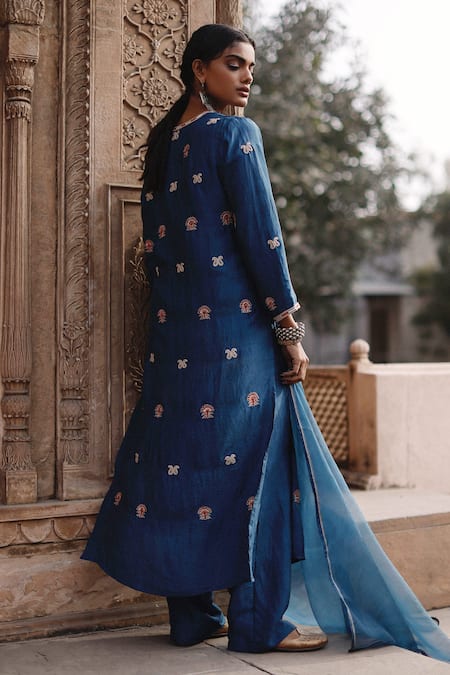 Shop Avacara Blue Silk Embroidered Dori Notched Paisley Buttis Kurta Set at Aza Fashions Shop_Avacara_Blue Silk Embroidered Dori Notched Paisley Buttis Kurta Set _at_Aza_Fashions
