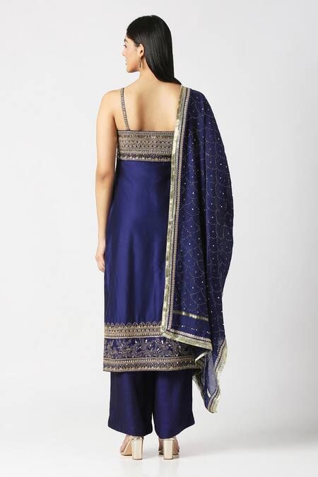 Shop Labbada Blue Kurta Pure Silk Hand Embroidered Marodi Sweetheart Neck Palazzo Set at Aza Fashions Shop_Labbada_Blue Kurta Pure Silk Hand Embroidered Marodi Sweetheart Neck Palazzo Set_at_Aza_Fashions
