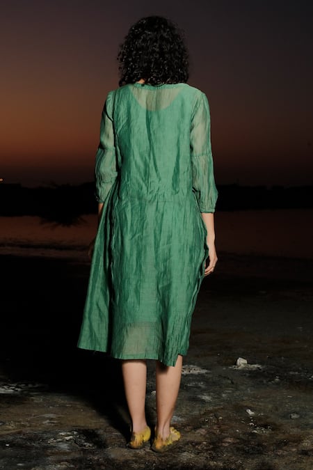 Shop Tatwa Green Viscose Zari Round Neck Handloom Chanderi Dress at Aza Fashions Shop_Tatwa_Green Viscose Zari Round Neck Handloom Chanderi Dress _at_Aza_Fashions