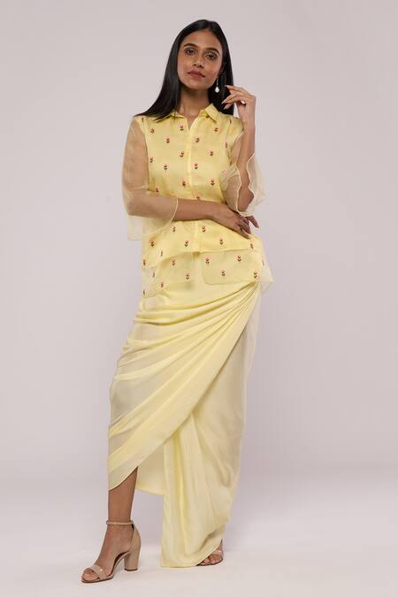 Shop Mayu Kothari Yellow Organza Embroidery Collared Layered Rose Hand Shirt at Aza Fashions Shop_Mayu Kothari_Yellow Organza Embroidery Collared Layered Rose Hand Shirt_at_Aza_Fashions