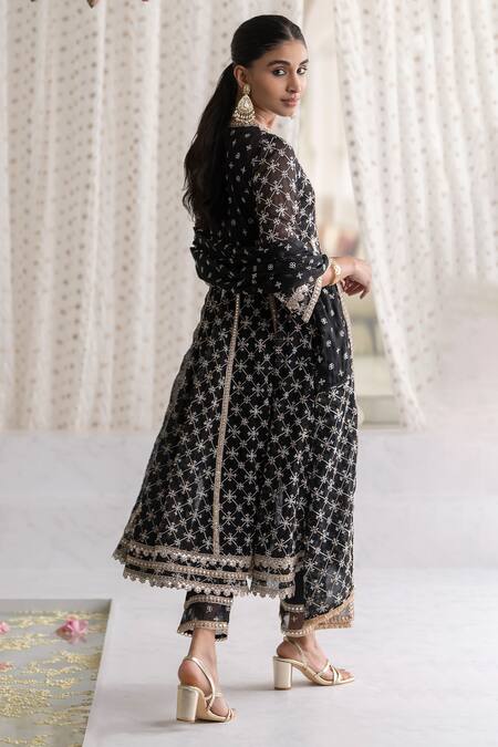 Shop Mulmul Black 100% Pure Mulmul Embroidery Thread Rasiya Anarkali Pant Set at Aza Fashions Shop_Mulmul_Black 100% Pure Mulmul Embroidery Thread Rasiya Anarkali Pant Set _at_Aza_Fashions