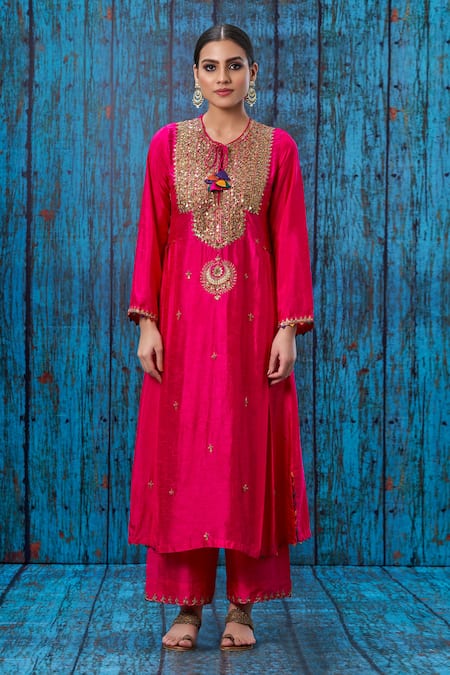 Shop_Label Niti Bothra_Pink Silk Marodi, Tikki, Zardozi Round Cutwork Sleeve Kurta And Palazzo Set _at_Aza_Fashions