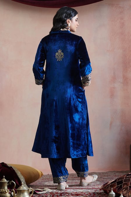 Shop Weaver Story Blue Velvet, Cotton Zari, Embroidery V-neck Straight Kurta And Salwar Set at Aza Fashions Shop_Weaver Story_Blue Velvet, Cotton Zari, Embroidery V-neck Straight Kurta And Salwar Set _at_Aza_Fashions