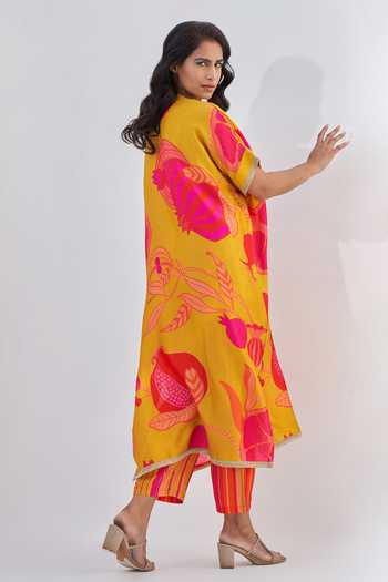 Shop Archana Shah Yellow Silk Embroidery Pomegranate And Zardozi Round Tailsman Kurta & Pant Set at Aza Fashions Shop_Archana Shah_Yellow Silk Embroidery Pomegranate And Zardozi Round Tailsman Kurta & Pant Set _at_Aza_Fashions