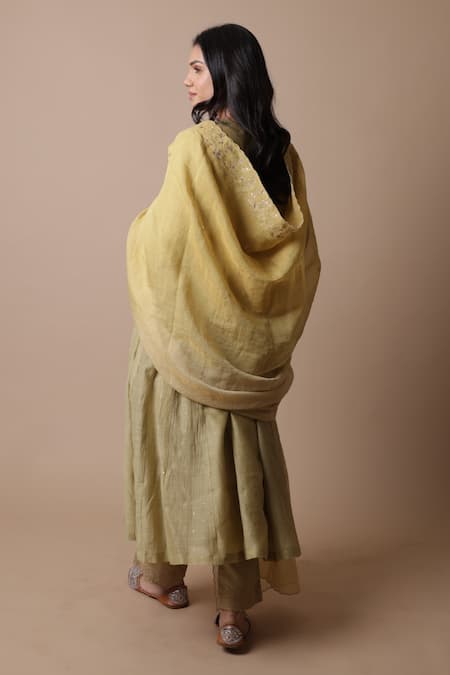 Rhua Adiba Chanderi Mukaish Work Kurta Set 