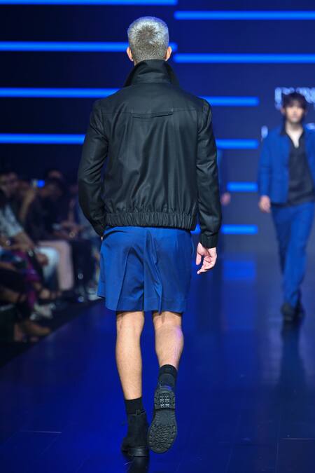 Shop Dhruv Vaish Blue Terrycloth Front Pleat Terriwool Shorts at Aza Fashions Shop_Dhruv Vaish_Blue Terrycloth Front Pleat Terriwool Shorts_at_Aza_Fashions