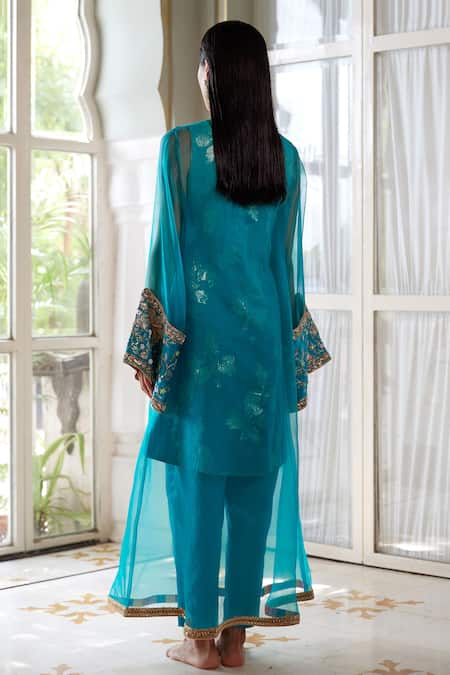Shop Atelier Shikaarbagh Blue Lurex, Organza, Satin Embroidery Floral Pattern Kurta Overlay Set at Aza Fashions Shop_Atelier Shikaarbagh_Blue Lurex, Organza, Satin Embroidery Floral Pattern Kurta Overlay Set _at_Aza_Fashions
