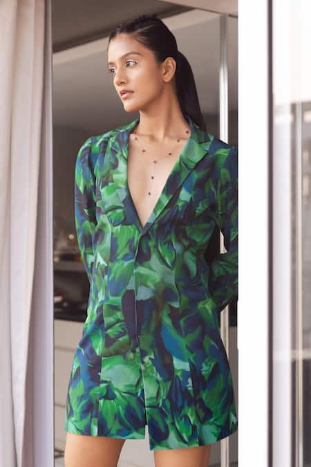 Shop Pocket Stories Green Crepe Collared Abstract Print Blazer Dress at Aza Fashions Shop_Pocket Stories_Green Crepe Collared Abstract Print Blazer Dress _at_Aza_Fashions
