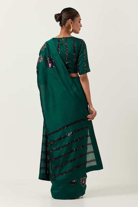 Shop Label Earthen Green Chanderi Silk Embroidery Round Neck Chameli Saree With Blouse at Aza Fashions Shop_Label Earthen_Green Chanderi Silk Embroidery Round Neck Chameli Saree With Blouse _at_Aza_Fashions