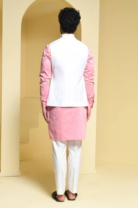 Shop_Kustomeyes_White Cotton Embroidery Bird Bundi And Kurta Set _at_Aza_Fashions