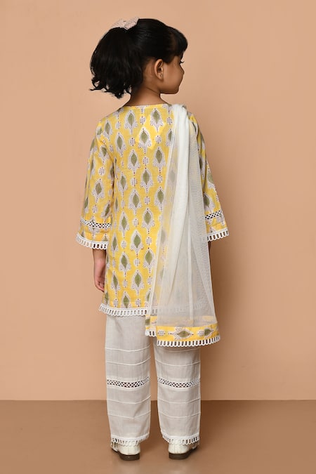 Pankhuri By Priyanka Leaf Hand Block Print Kurta Set 