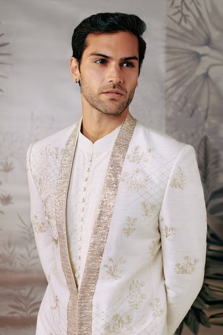 Philocaly Chiraiya Embroidered Bandhgala 