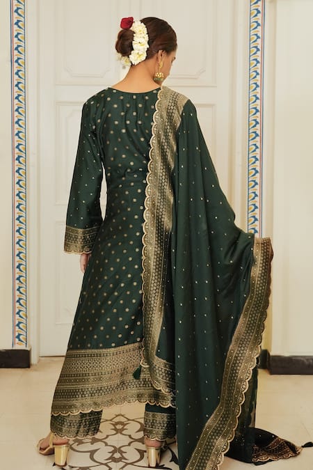 Safaa The Rizwana Flower Woven Kurta Set 