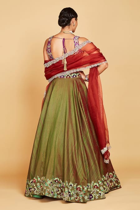 Amrin Khan Zardozi Flower Embellished Lehenga Set 