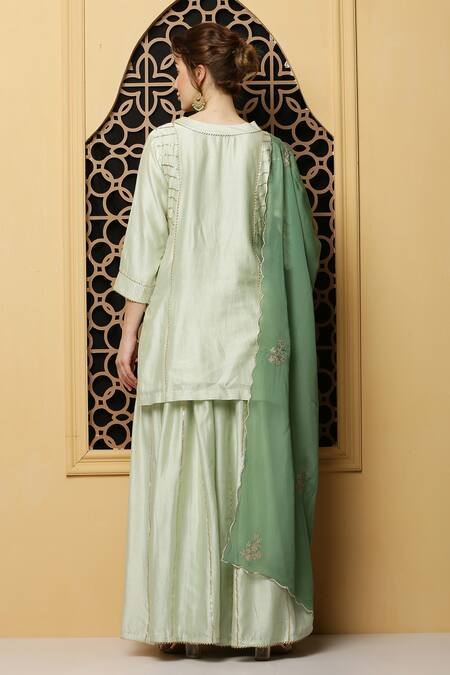 Shop Kefi Collections Green Silk, Chanderi, Organza Embroidery Mandarin Arveen Placket Kurta Set at Aza Fashions Shop_Kefi Collections_Green Silk, Chanderi, Organza Embroidery Mandarin Arveen Placket Kurta Set_at_Aza_Fashions