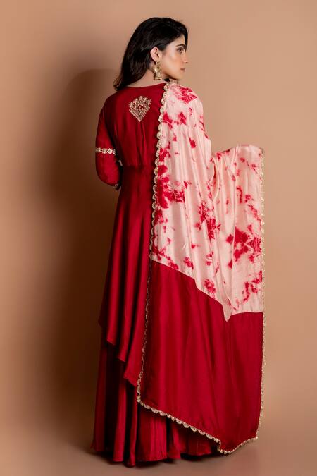 Shop Kesar Studio Red Silk Gota Patti Round Neck Embroidered Double-layered Anarkali With Dupatta at Aza Fashions Shop_Kesar Studio_Red Silk Gota Patti Round Neck Embroidered Double-layered Anarkali With Dupatta_at_Aza_Fashions