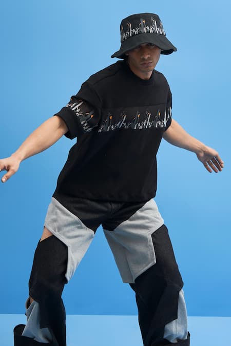 Shop Siddhant Agrawal Black Embroidered Coastline Bucket Hat at Aza Fashions Shop_Siddhant Agrawal_Black Embroidered Coastline Bucket Hat _at_Aza_Fashions