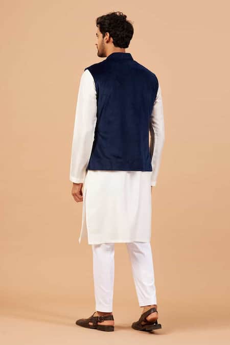 Hilo Design Blue Velvet Bundi Kurta Set 