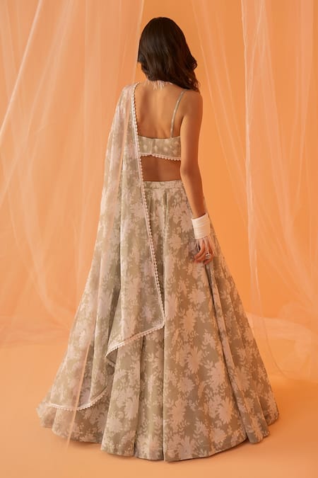 Shop_Lashkaraa_Green Chanderi Embroidery Round Neck Floral Print Lehenga Set _at_Aza_Fashions