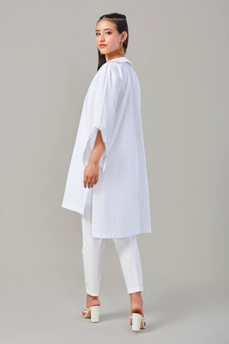 EK Dhaaga Peter Pan Collar Long Shirt 