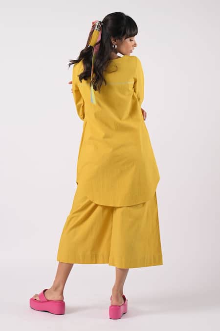 Shop Tussah By Siddhi Shah Yellow Cotton Threadwork Round Front Flap Tunic With Culottes at Aza Fashions Shop_Tussah By Siddhi Shah_Yellow Cotton Threadwork Round Front Flap Tunic With Culottes _at_Aza_Fashions