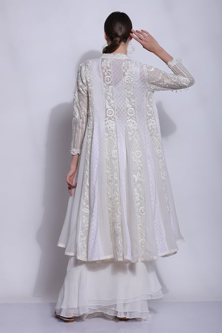 Shop_Sonali Gupta_White Silk Hand Embroidered Mughal Floral Jacket  Collar And Saree Set  _at_Aza_Fashions