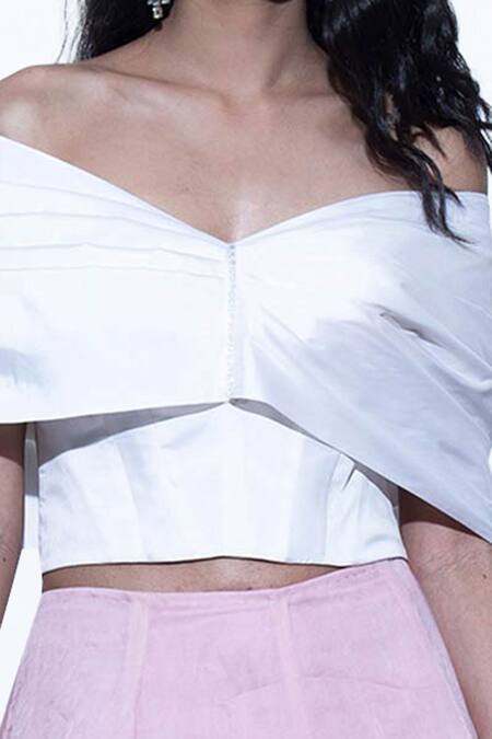 Shriya Som White Taffeta One Shoulder Butterfly Draped Crop Top at Aza Fashions Shriya Som_White Taffeta One Shoulder Butterfly Draped Crop Top _at_Aza_Fashions