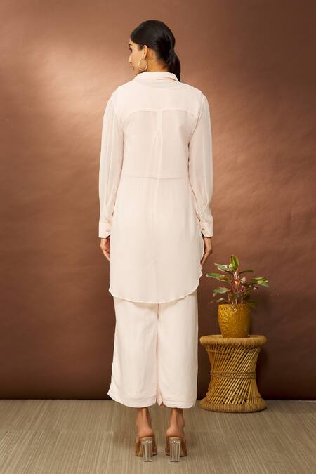 Shop Samyukta Singhania Pink Georgette Embroidered Abstract Shirt Collar High-low With Pant at Aza Fashions Shop_Samyukta Singhania_Pink Georgette Embroidered Abstract Shirt Collar High-low With Pant _at_Aza_Fashions