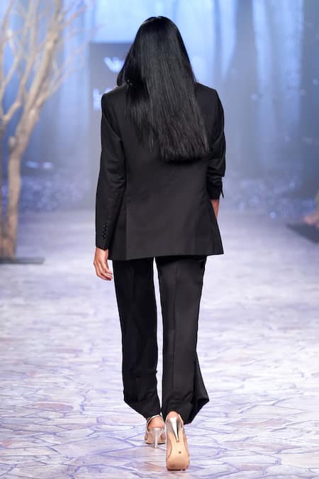 Nirmooha Hand Embroidered Blazer 